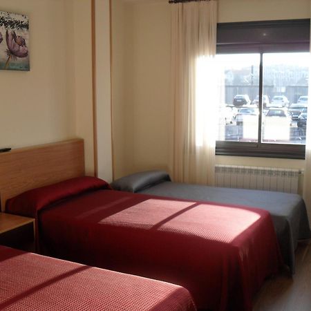 Peregrino Hotel Понтеведра Екстериор снимка