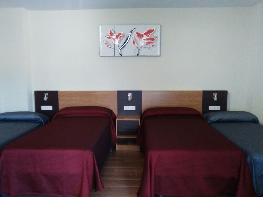 Peregrino Hotel Понтеведра Стая снимка
