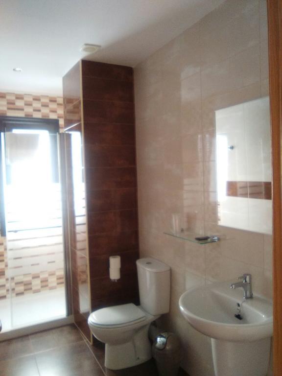 Peregrino Hotel Понтеведра Екстериор снимка